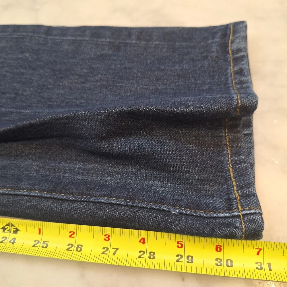 Levi's 517 Jeans Mens 32x32 Blue Bootcut Dark Wash Denim 00517-0217 Classic